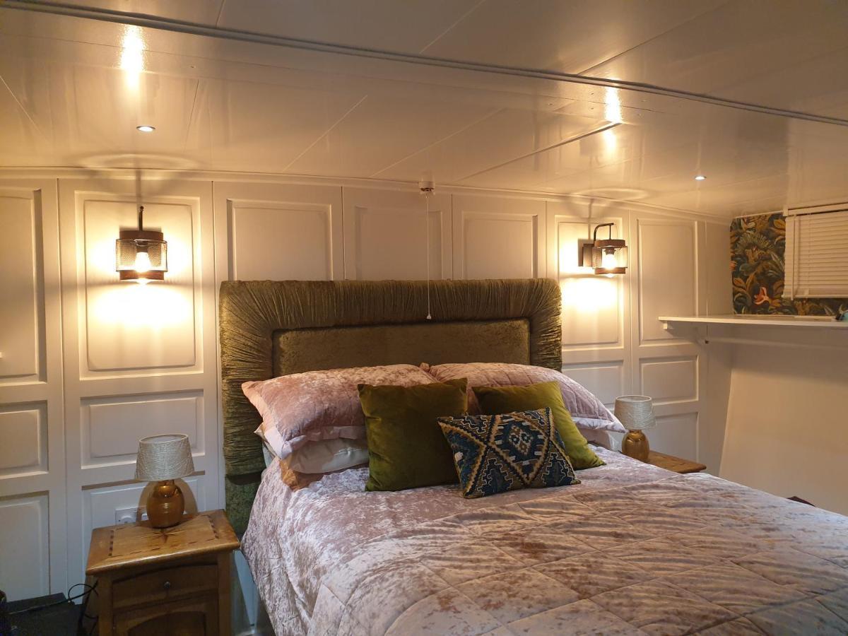 Jasmine Coral Jay Boutique Boatel Ocean Village 지브롤터 외부 사진