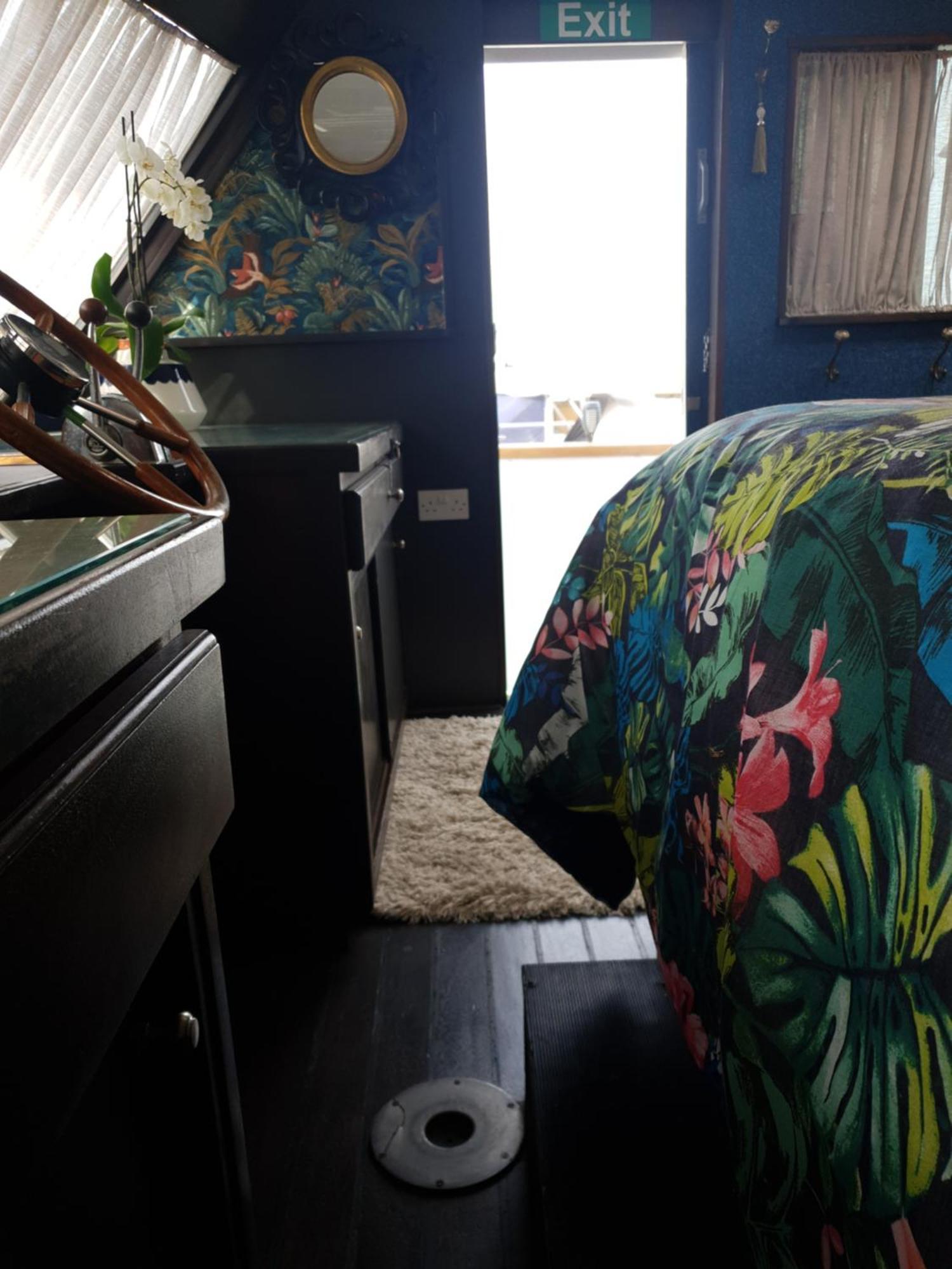 Jasmine Coral Jay Boutique Boatel Ocean Village 지브롤터 객실 사진