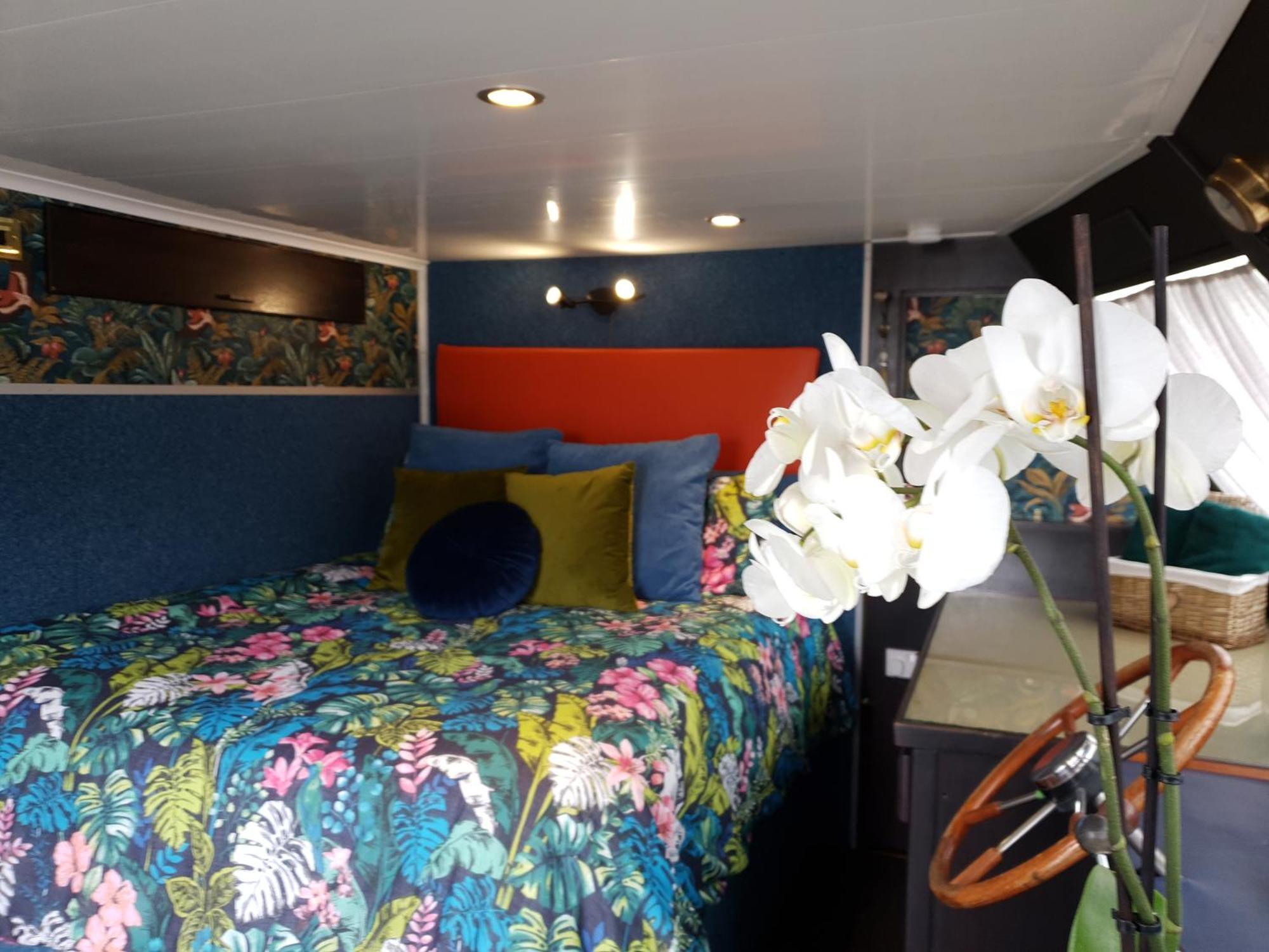 Jasmine Coral Jay Boutique Boatel Ocean Village 지브롤터 객실 사진
