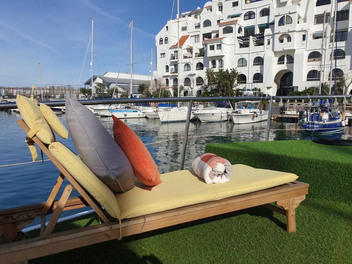 Jasmine Coral Jay Boutique Boatel Ocean Village 지브롤터 외부 사진